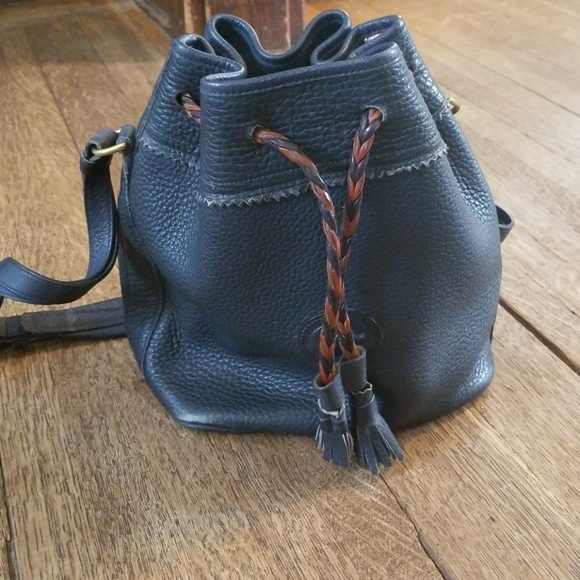 Dooney & Bourke Handbags - 《DOONEY & BOURKE》vintage bucket bag